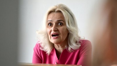 Нардепи провалили голосування щодо звання Героя України для Фаріон
