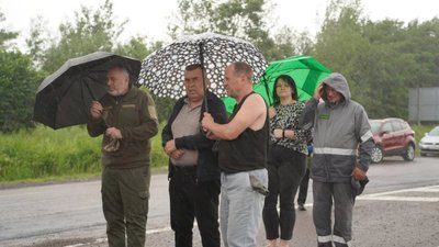 Дрогобицька громада провела в останню дорогу захисника (ФОТО)