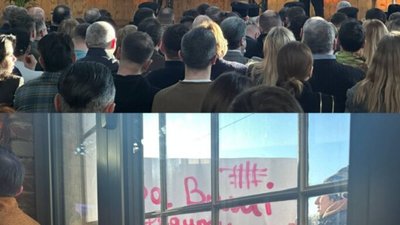 У Львові громадян не пустили на звіт Садового
