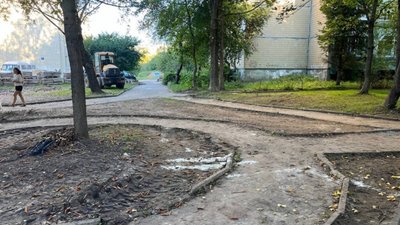 У сквері Героя України Олега Бабія розпочали ремонтні роботи