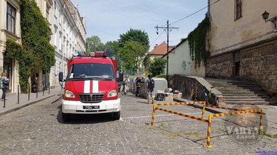 У центрі Львові загорілись смітники (ФОТО)
