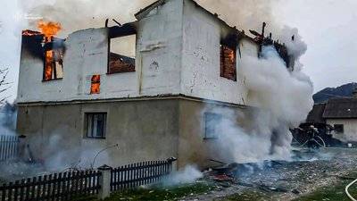 У Крехові горів будинок (ФОТО)