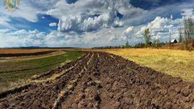 На Львівщині дослідників запрошують до участі у "земельному" гранті