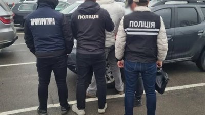 СБУ затримала на хабарі головного державного інспектора митного поста «Краковець»