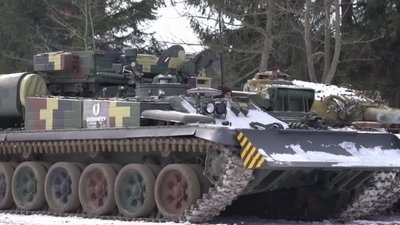 Львівський бронетанковий завод підписав контракти на випуск продукції в 2019 році на 950 млн грн