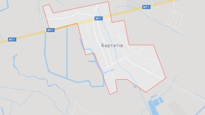 На Львівщині автобус з пасажирами розтрощив іномарку: водій загинув