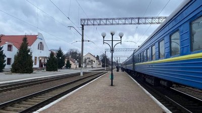 Укрзалізниця запускає поїзд зі Львова до Краматорська