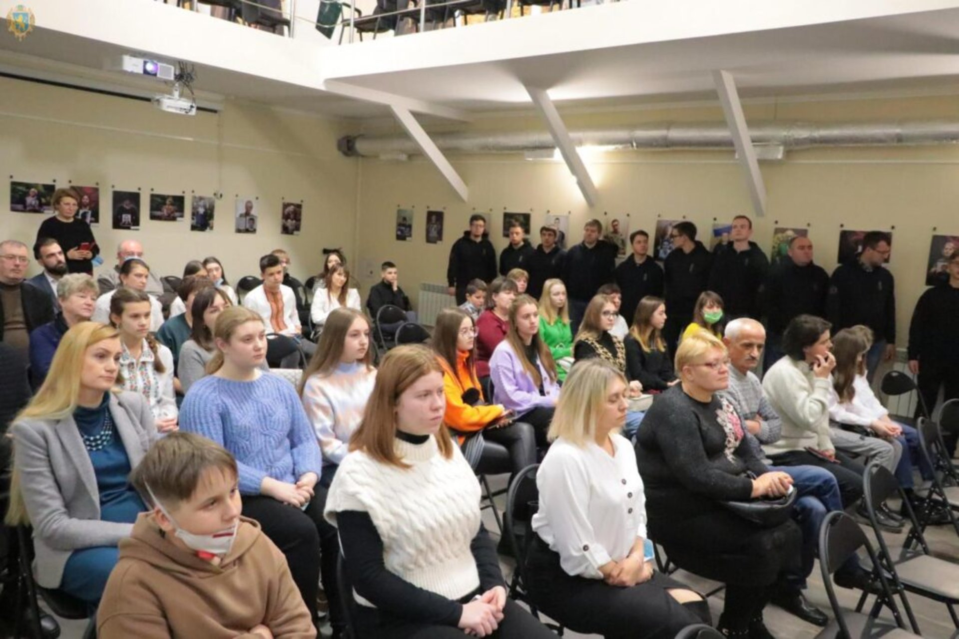 У Будинку воїнів представили 12 учнівських медіажиттєписів