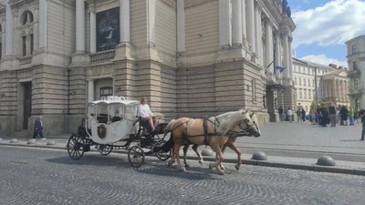 У частині Львова тимчасово відсутнє електропостачання