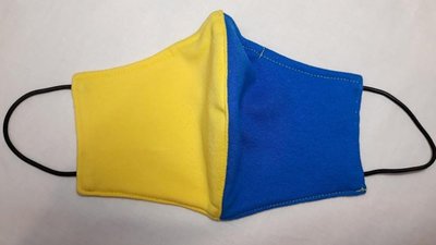 У Великих Мостах спалах COVID-19 у міськраді, але чиновники збираються на масові заходи