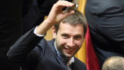 Скандальний нардеп Парасюк таки шукатиме іншу роботу