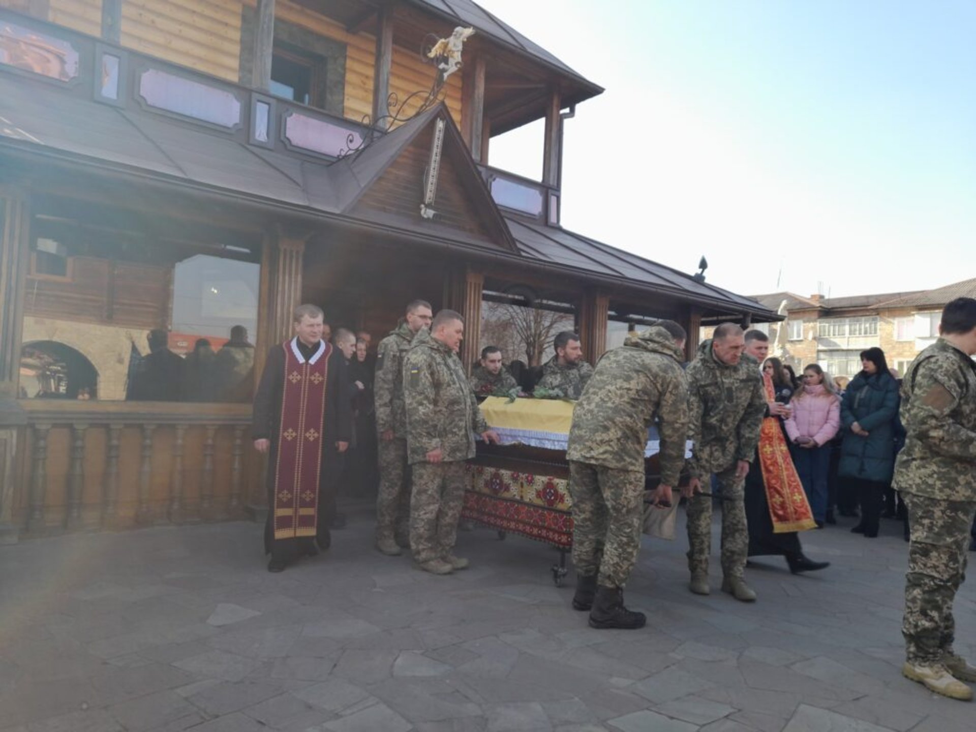 Львівщина провела в останню путь ще одного Героя України, фото НеоРадіо