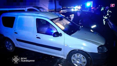 На Львівщині у автотрощі загинув пасажир