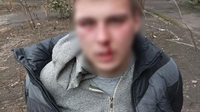 Патрульний Дніпра затримав мародера, який намагався викрасти автомобіль (ФОТО)