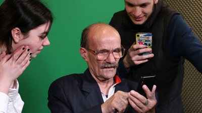 У Львові студенти записали серію казок для дітей від літніх людей