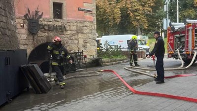 У Львові горить реберня