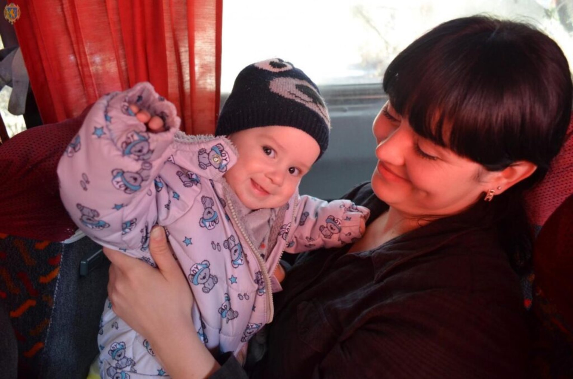 Четвертий евакуаційний конвой з онкохворими дітьми вирушив до Польщі, фото ЛОДА