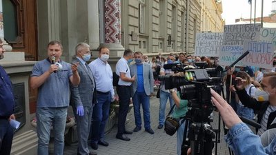 Львівська економіка, орієнтована на туризм - не дає людям шансів на заробіток, - Синютка