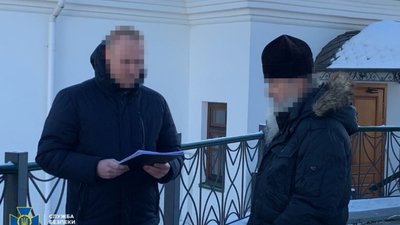 СБУ повідомила про підозру священнику з Лаври, на богослужінні якого прославляли «русскій мір»