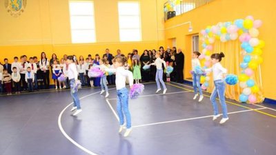На Яворівщині відкрили новозбудований спортивний зал