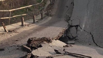 З’явились нові фото обвалу моста на Львівщині (ФОТО)
