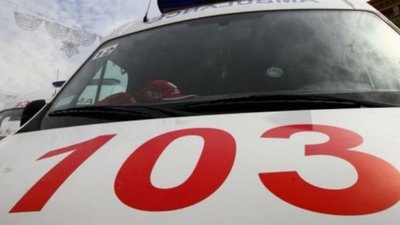 На Львівщині під час зіткнення легковика з бусом постраждало п’ятеро людей