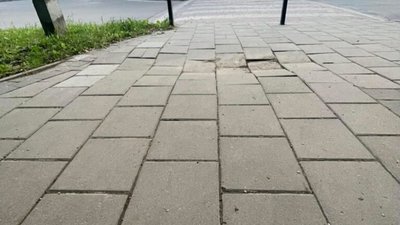 У Львові просіла тротуарна плитка