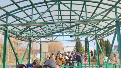 На кордоні з Польщею виникли шалені черги (ФОТО)