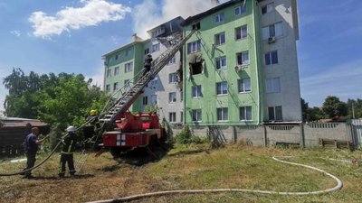 Вибух на Київщині: пожежу ліквідували, є загиблий (ФОТО, ВІДЕО)