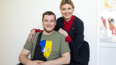 Олена Зеленська поспілкувалась із воїнами, які проходять реабілітацію