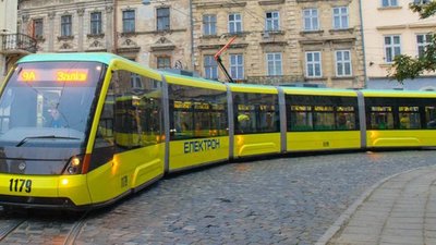 Пасажирка відсудила у «Львівелектротрансу» 150 тисяч гривень