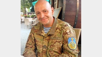 Львів попрощався із автором відомих пісень, військовослужбовцем Олександром Рожком