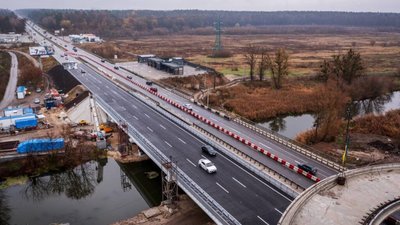 У Стоянці відновили міст через річку Ірпінь