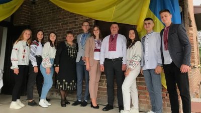 У селі на Львівщині під час концерту зібрали 36 тис. грн для ЗСУ