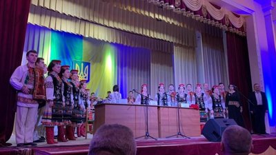 На Львівщині голову Дрогобицької РДА представляли з хором і оркестром (ФОТО, ВІДЕО)