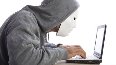 Львівські бізнес-центри мінують з Росії, - СБУ