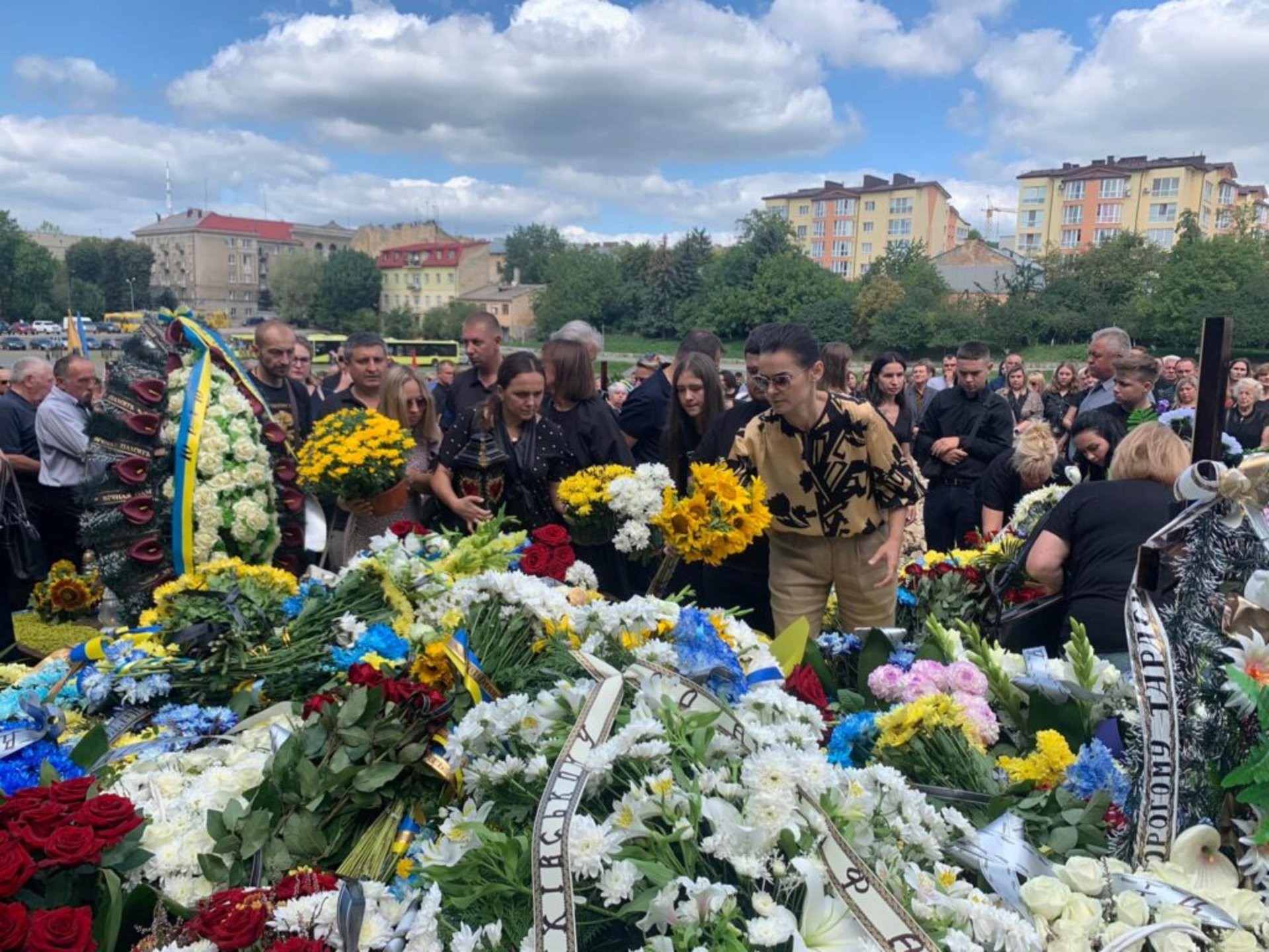 Львів прощався з чотирма Героями, які загинули захищаючи Україну
