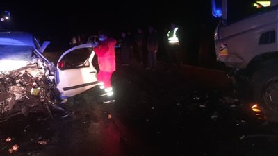 На Львівщині у жахливій аварії загинуло двоє осіб (ФОТО)
