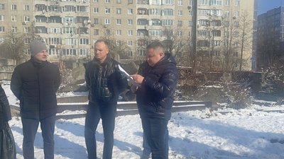 Церква чи майданчик для вигулу собак: що збудують на Сихові