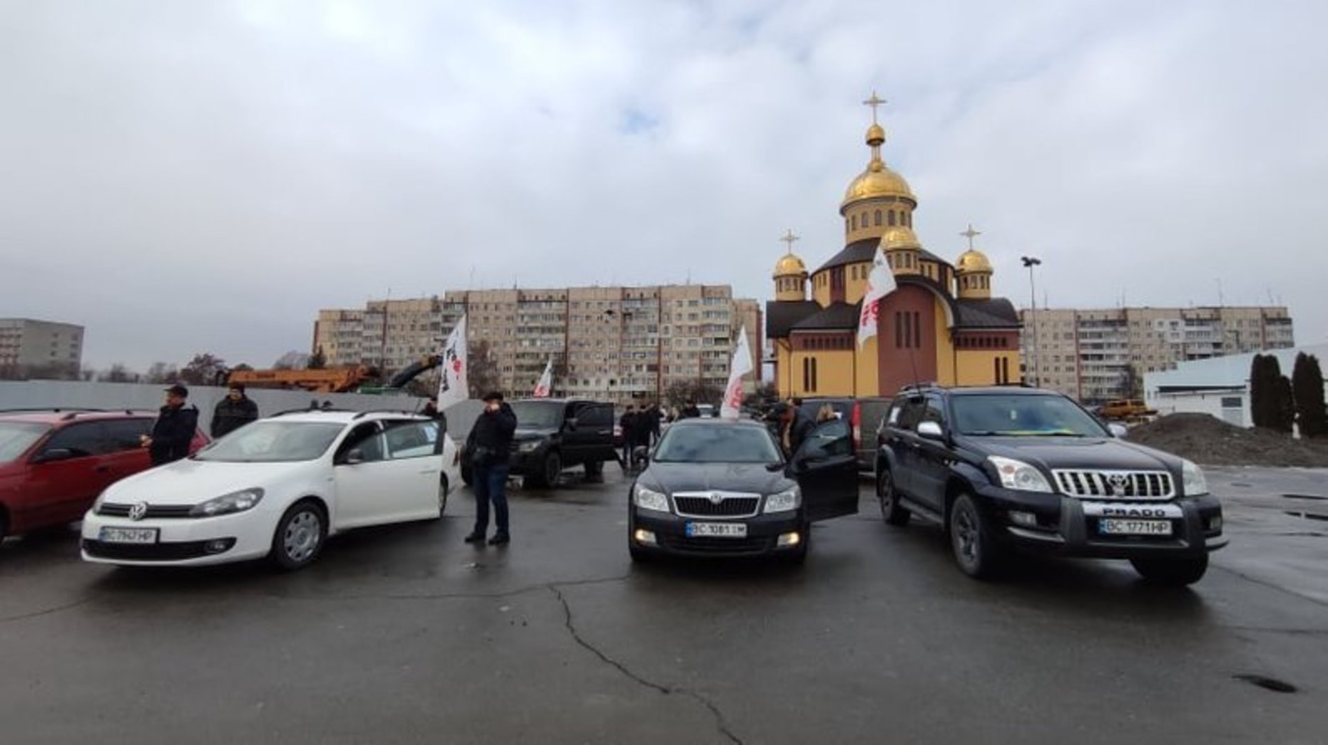 У Львові підприємці влаштували автопробіг