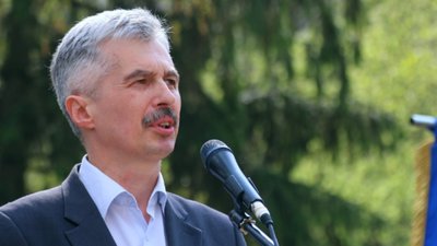 Президентом України не може бути людина, яка хоч раз у житті заявила, що стане на коліна перед Путіним – голова ОУН Богдан Червак