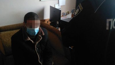 У Яворівському районі син жорстоко вбив матір