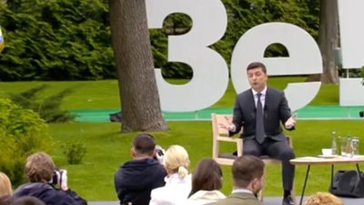 Кінець епохи бідності: Зеленський не вважає жебрацькою зарплату в п’ять тисяч гривень