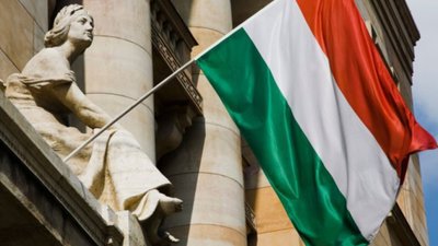 Угорщина закриває всі кордони для іноземців у зв’язку з "другою хвилею" коронавірусу