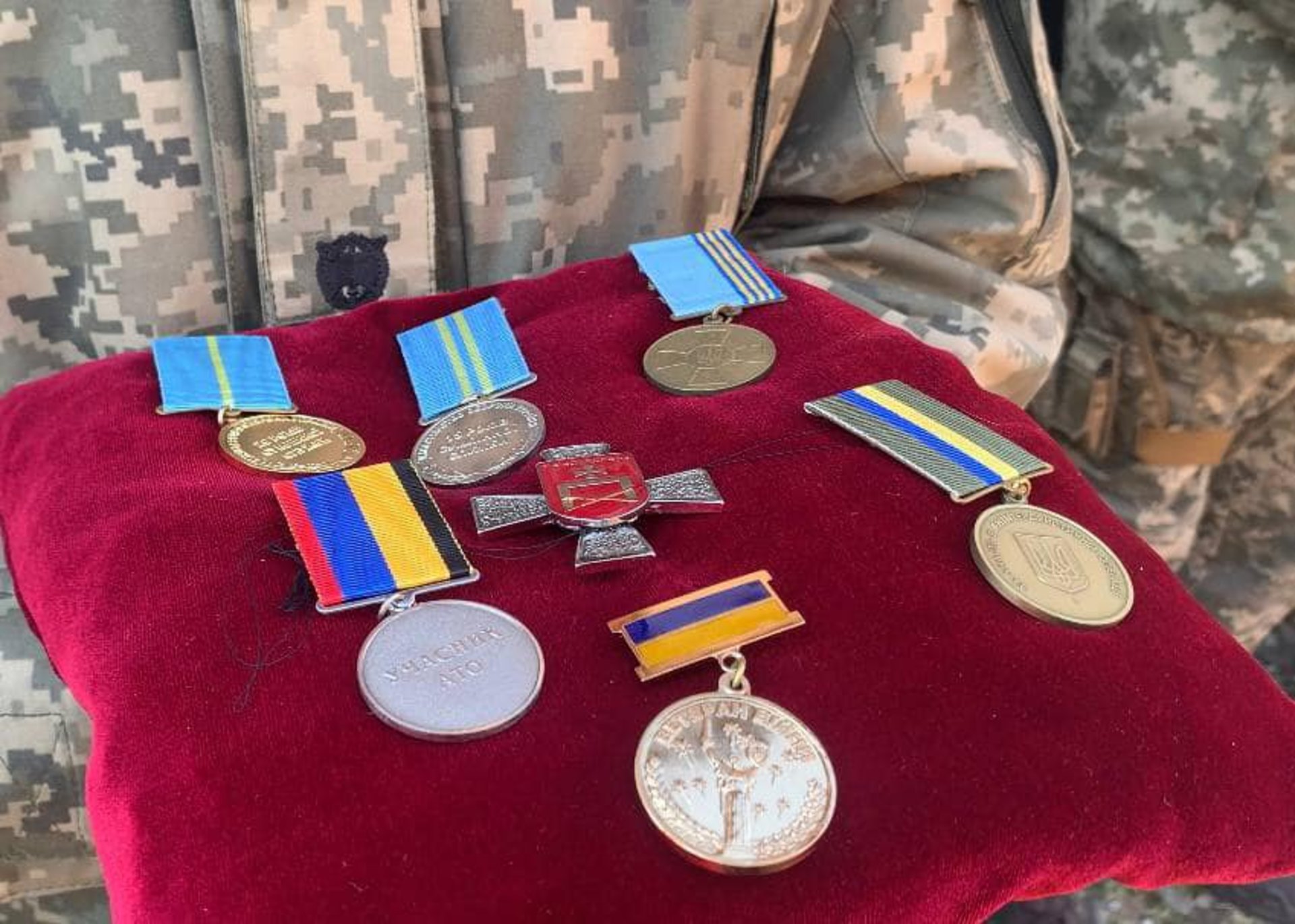 На Львівщині провели в останню путь підполковника, який загинув на Яворівському полігоні, фото Стрийська міська рада