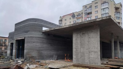 У Львові помаленьку будують школу