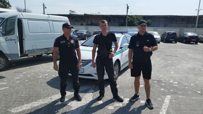 Правила дорожнього руху біля вокзалу у Львові порушують менше