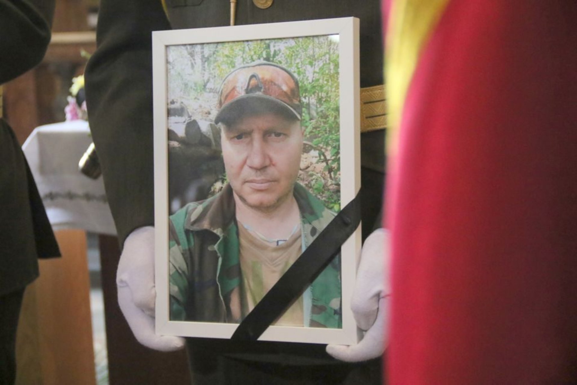 Гарнізонний храм Павла та Петра, похорон Героя Юрія Довганика