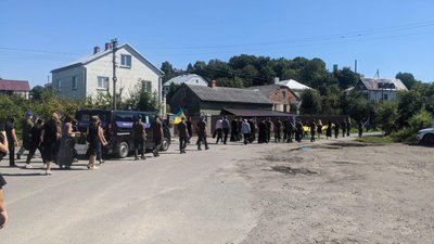 Львів провів в останню путь захисника України (ФОТО)