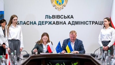 Три обрані лікарні у Львові, Тернополі та польському Кросно Краще працюватимуть